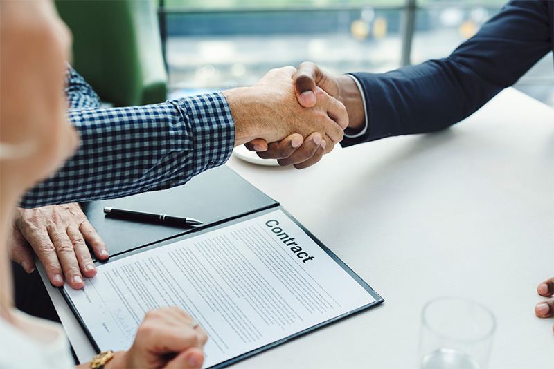 Abogada experta en contratación pública Ecuador Quito